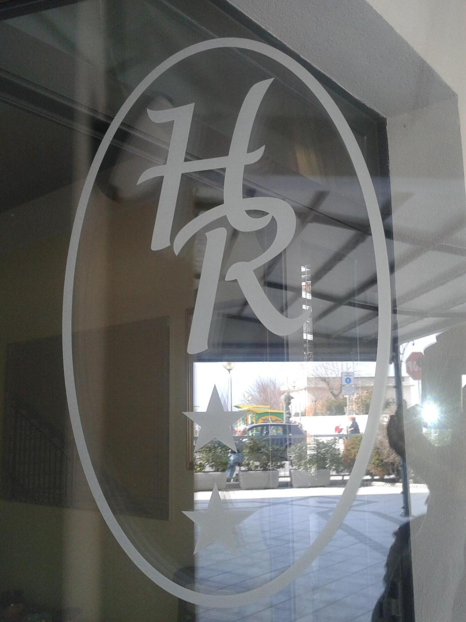 רימיני Hotel Ridens מראה חיצוני תמונה