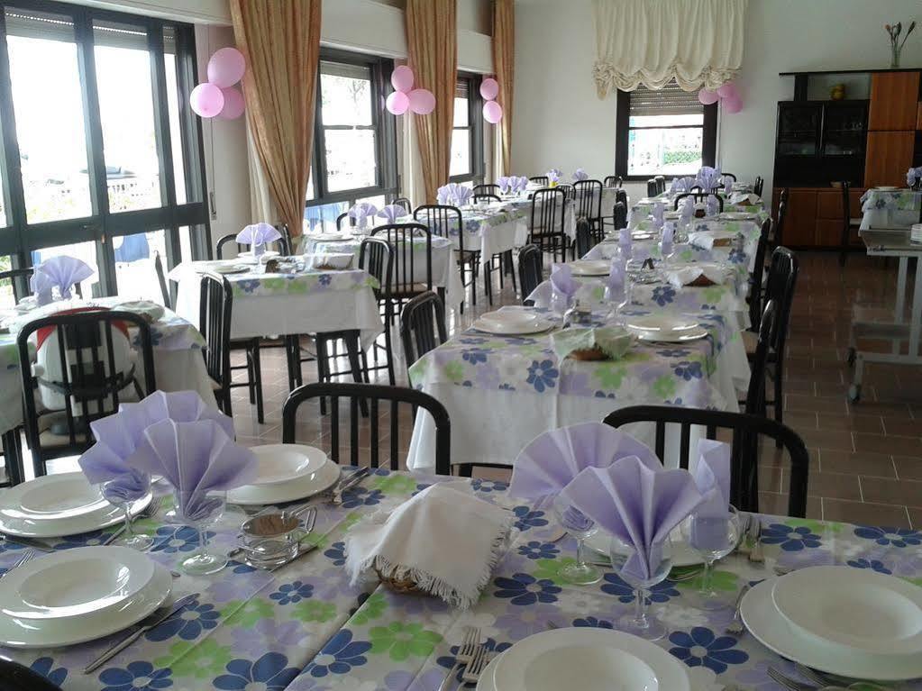 רימיני Hotel Ridens מראה חיצוני תמונה