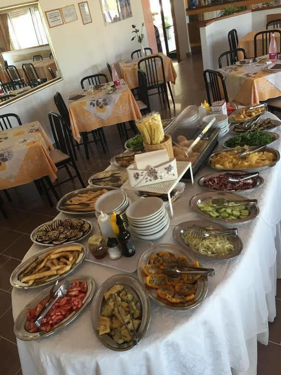 רימיני Hotel Ridens מראה חיצוני תמונה